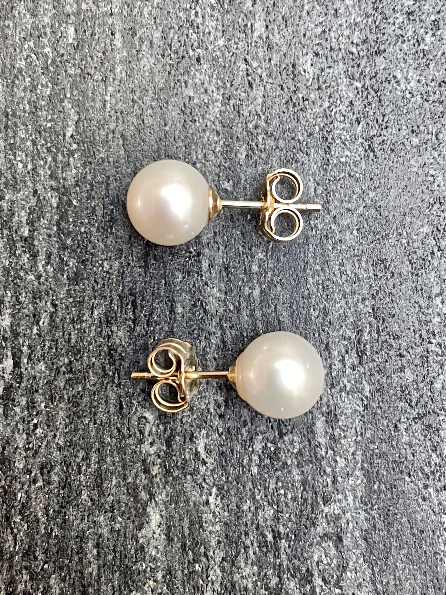 Classic Pearl Studs