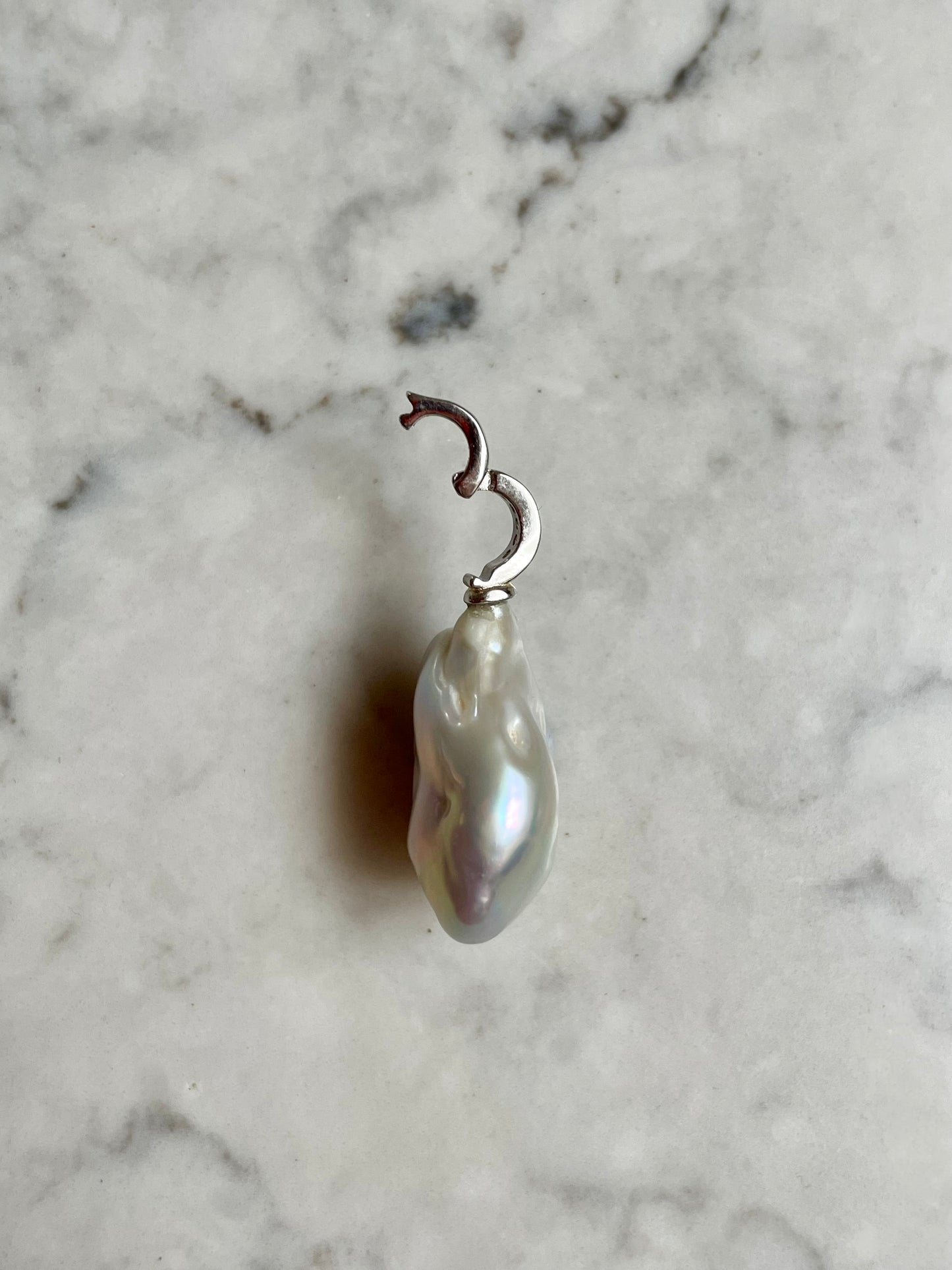 Bespoke Keshi pendant
