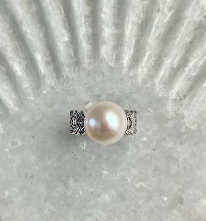Paloma Ring