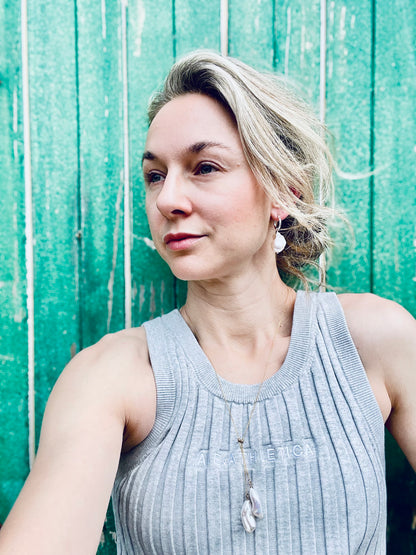 Festive Hazel Necklace